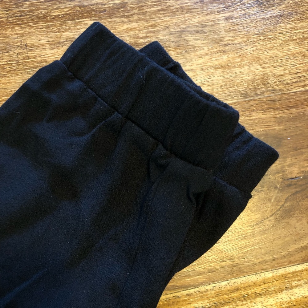 Boden black joggers
